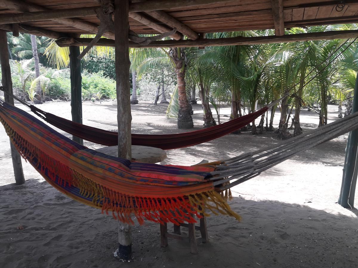 Hostal Pachamama Isla de Canas ภายนอก รูปภาพ