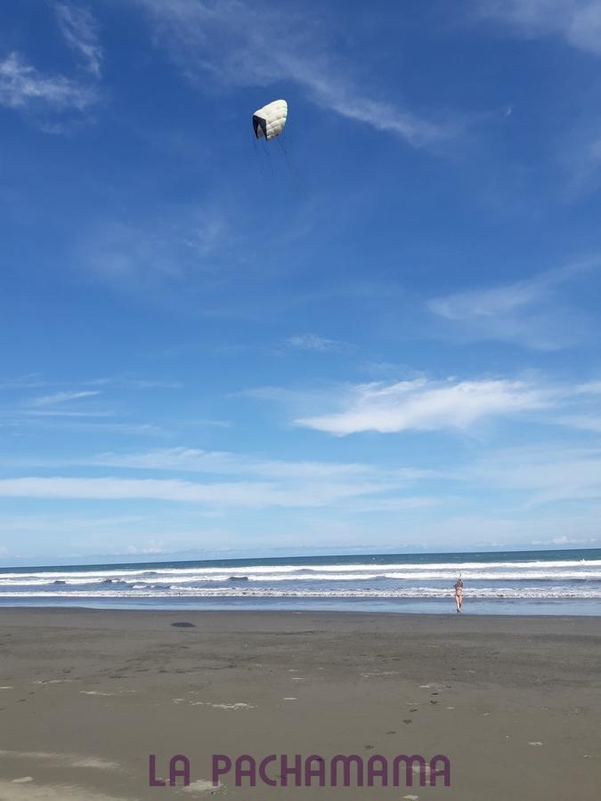 Hostal Pachamama Isla de Canas ภายนอก รูปภาพ