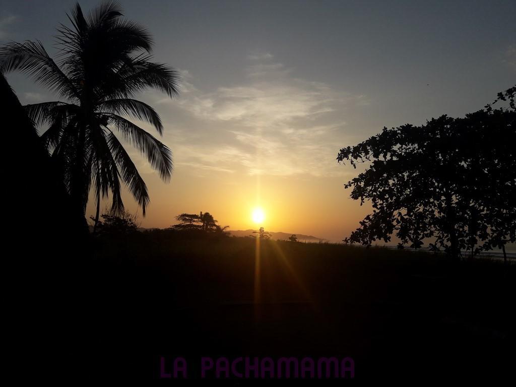 Hostal Pachamama Isla de Canas ภายนอก รูปภาพ